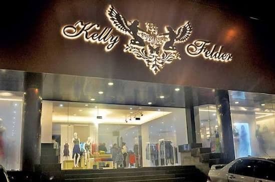 Kelly Felder photo 3